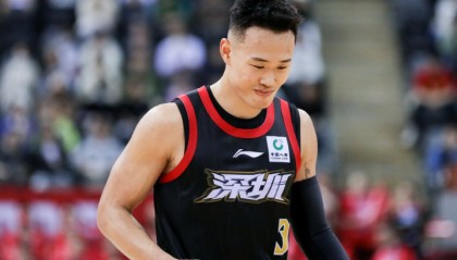 CBA本季三分本土首人：贺希宁狂轰101三分 成深圳+中国男篮大腿